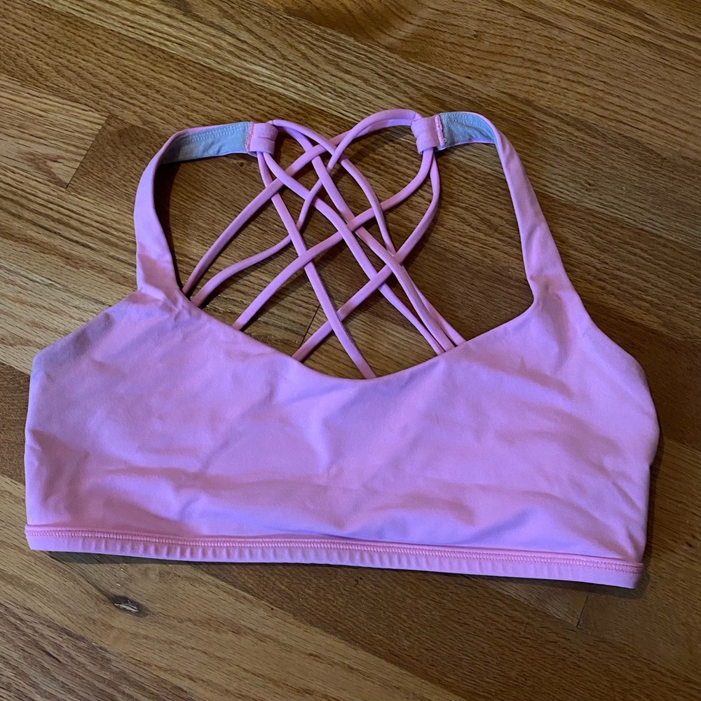 Lululemon Free To Be Bra- size 8